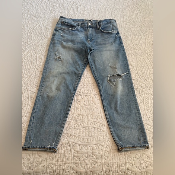 Zara Blue Relaxed Jeans with Natural Fading - Picture 2 of 9